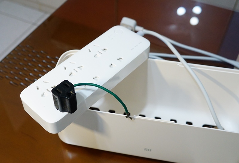 小米智能插線板給你多了遠端遙控功能，與電源線收納盒更是絕配 - 電腦王阿達